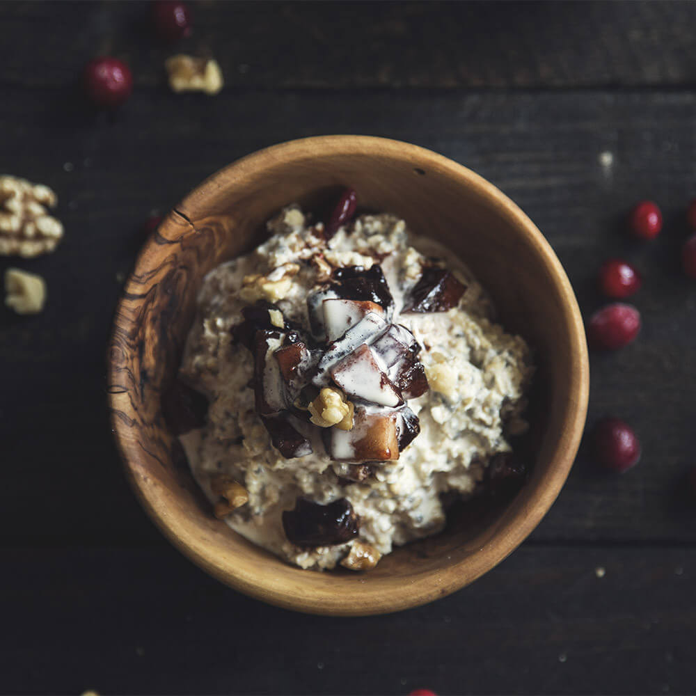 Apple Cinnamon Overnight Oatmeal and Chia Recipe - Olive Oil Critic