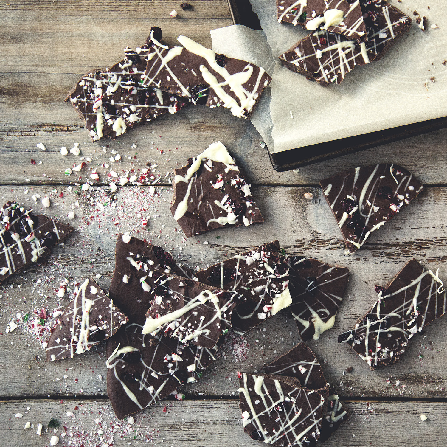 Cranberry Mint Chocolate Bark - Olive Oil Critic